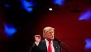 ترامب يتراجع: يجب أن نحسن علاقتنا بالصين