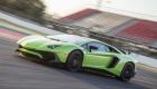 بالفيديو.. لامبورجيني تكشف عن الجيل الجديد لأفنتادور S