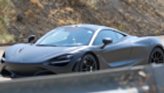 اكتشف مع مكلارين "قاتلة فيراري" P14