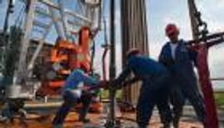 أمين عام أوبك يتوقع اتفاقا "تاريخيا" مع الدول غير الأعضاء