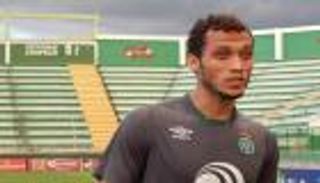 صدمة لاعب شابيكوينسي تنسيه كارثة فريقه
