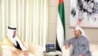 قرقاش يستقبل أمين عام منظمة التعاون الإسلامي