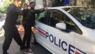 بالصور.. "فيس بوك" وراء كذبة توقيف محمد فؤاد في باريس