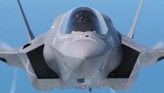 المقاتلة إف-35