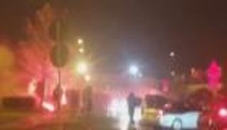 الشرطة تفرق مشجعين حاصروا فريقا إيطاليا أثناء العشاء