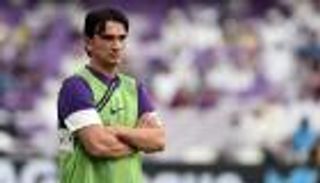 زلاتكو يشيد بمشاركة عموري أمام برشلونة