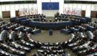 أوروبا تبحث مساعدة خفر السواحل الليبي بمزيد من السفن