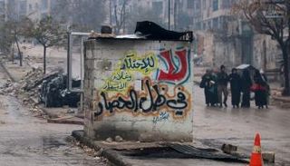 تركيا تتهم النظام السوري بعرقلة إجلاء سكان حلب