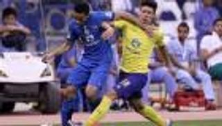 33 هدفاً تشعل صراع المحترفين في ديربي النصر والهلال