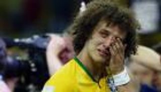 لويز يتعاطف مع أطفال حلب متسائلا: أين حقوق الإنسان؟