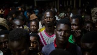 أفارقة على طريق الموت