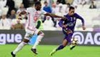 العين يسحق الشارقة بثلاثية في الدوري