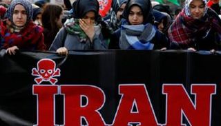 مظاهرات تركية ضد تدخل إيران بحلب