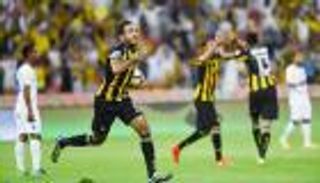 خصم نقاط اتحاد جدة يشعل "تويتر"