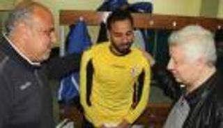 الزمالك المصري يجدد عقود لاعبين ويترك آخرين