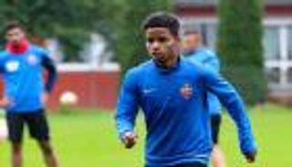 وليد عمبر يؤكد بقاءه مع الأهلي الإماراتي