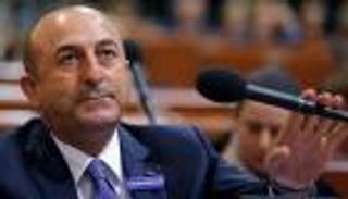 وزير خارجية تركيا: إجلاء 37 ألف شخص من حلب حتى الآن