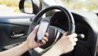 "جي بي اس" لمنع الاتصالات والرسائل أثناء القيادة في بريطانيا 