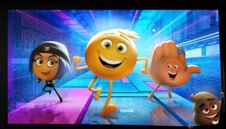 الفيلم يمنح الوجوه التعبيرية حياة وشخصية 