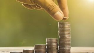 3 دول خليجية تسعي لتعادل موازاناتها