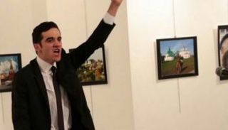 الضابط التركي قاتل السفير الروسي