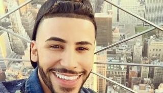 آدم صالح الأمريكي من أصول عربية