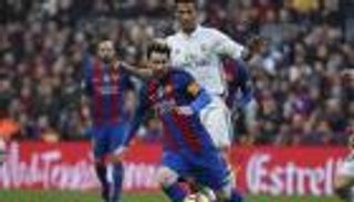 بيريز يستعد لإطلاق رصاصته الأخيرة من أجل ميسي