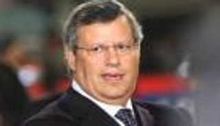 عدم الالتزام يدفع رئيس الترجي لطرد نجمي الفريق