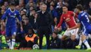 مورينيو يرشح تشيلسي للفوز بالدوري الانجليزي