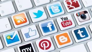 سخرية من تبرعات إسرائيلية للسوريين