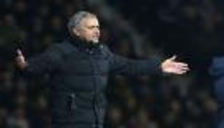 مورينيو ينتقد جدول الدوري الإنجليزي 