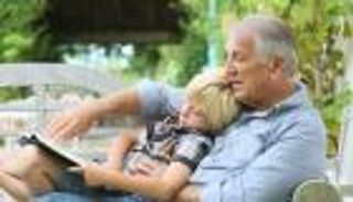 لعمر أطول.. اعتنِ بأحفادك ومن حولك