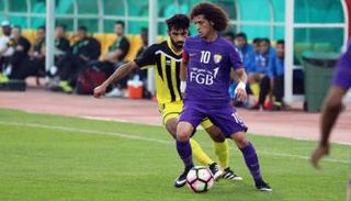 العين يطارد القمة