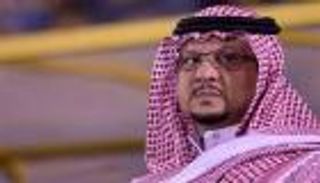 ثورة مرتقبة لرئيس النصر بسبب حكم ديربي الهلال