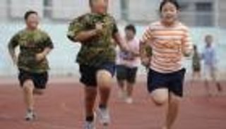 الأطفال أكثر ميلا للسمنة في العطلة الصيفية