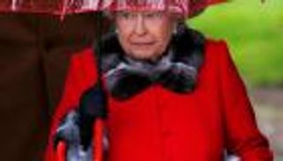 الملكة إليزابيث تتخلف عن قداس عيد الميلاد.. ما السبب؟