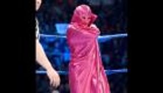 من هي المصارعة المقنعة التي هزمت بطلة "سماكدون"؟