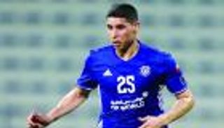 فاندرلي يطيح ببرادة من قائمة النصر الإماراتي