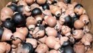 بالصور.. الروبوتات تفشل في منع المراهقات من الإنجاب