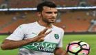 السومة يعود بالأهلي أمام "الإتي" في 4 دقائق مجنونة