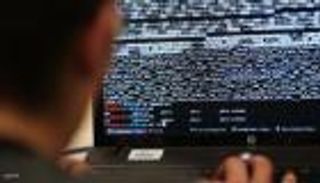أمريكا تتهم 3 صينيين بالقرصنة على شركات محاماة
