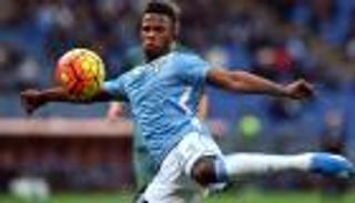 ليفركوزن يسعى لخطف مهاجم لاتسيو