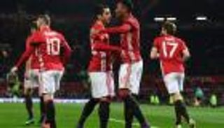 مورينيو يحث مارسيال على تقليد مختاريان