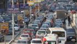 مصر تسترشد بالنموذج الإماراتي والإنجليزي لمراقبة الطرق