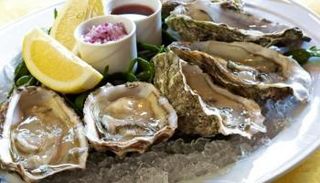 6 أطعمة تحافظ على نضارة البشرة