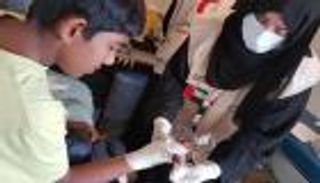  الهلال الأحمر الإماراتي يعزز دعمه الطبي للاجئين السوريين باليونان