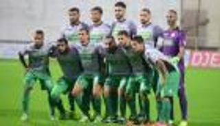 لاعب ليون السابق على رادار قسنطينة الجزائري‎