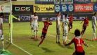 الأهلي يعزز صدارته للدوري بالفوز على الزمالك