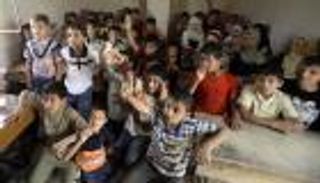 عراقيون ينتفضون ضد تعميم اللغة الفارسية بالمدارس