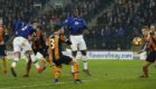 إيفرتون يحرم هال سيتي من فوز غائب بتعادل متأخر